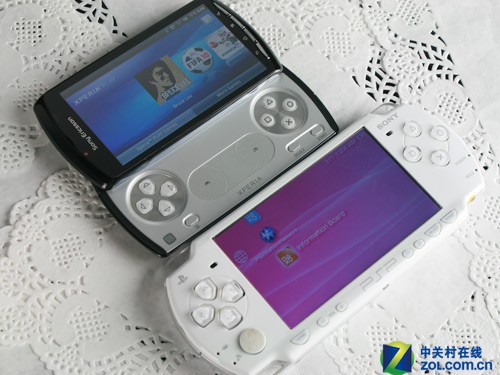 史上最强游戏手机 索尼爱立信Z1i/PSP对比 