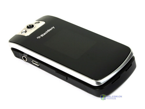 首款翻盖BlackBerry 黑莓8220试用手记 