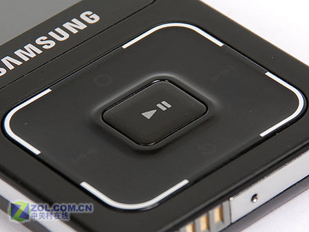 双面双屏超轻薄音乐至尊 三星F308评测 