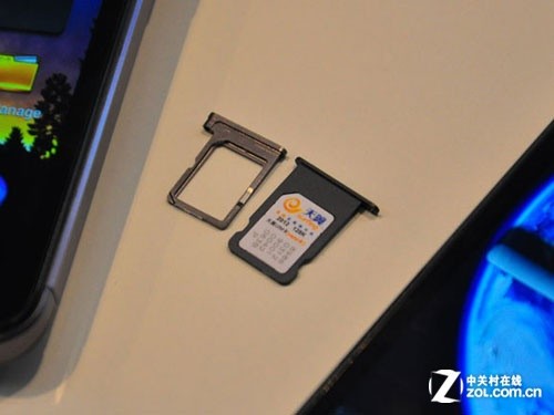 8289元2合1华硕PadFone Infinity初体验 