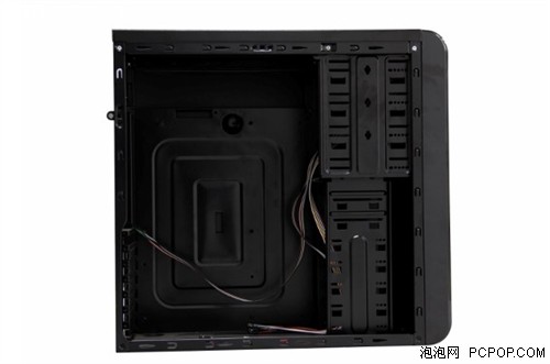 双USB3.0接口 航嘉暗夜H507再次升级