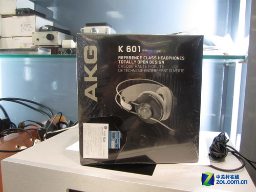 AKG 