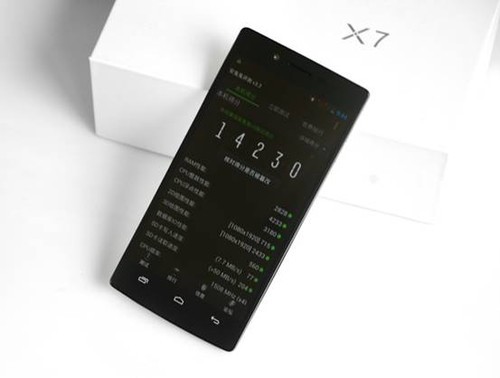 携四大升级四核1080P屏幕欧盛X7精英版王者归来 