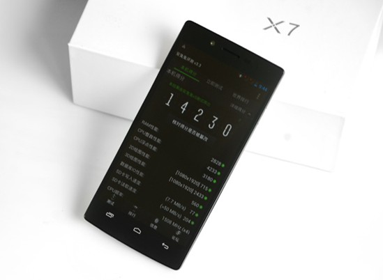 携四大升级 四核1080P欧盛X7精英版王者归来