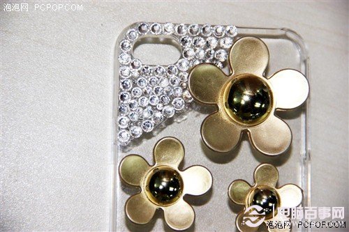 给iPhone做件衣裳 diy水钻手机壳教程 