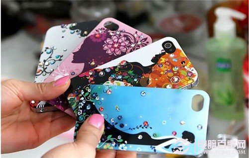 给iPhone做件衣裳 diy水钻手机壳教程 