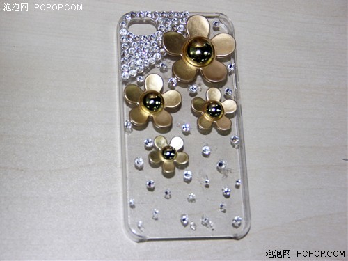 给iPhone做件衣裳 DIY手机壳贴钻教程 
