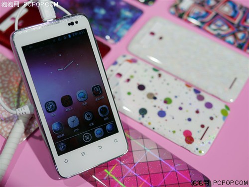 中兴发布N8010 双核双待女性智能手机