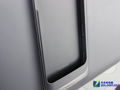 贵过iPhone5? 华硕PadFone Infinity评测 