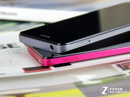 贵过iPhone5? 华硕PadFone Infinity评测 