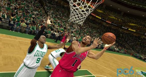 nba2k13怎么空接？空中接力操作具体方法