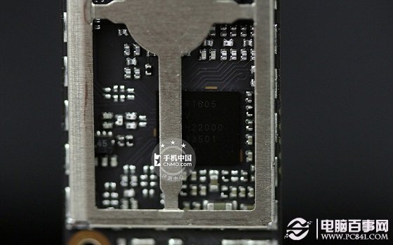 图为高通WTR1605多频多模无线特写