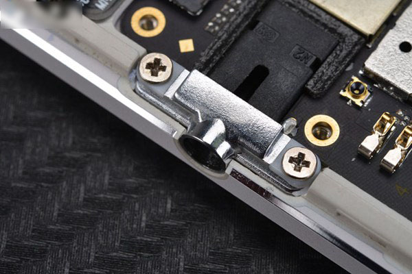 OPPO N3手机做工怎么样？OPPO N3拆机图解详细评测