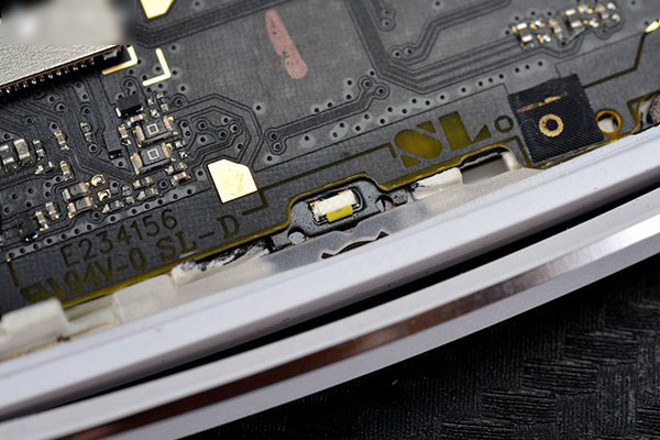 OPPO N3手机做工怎么样？OPPO N3拆机图解详细评测