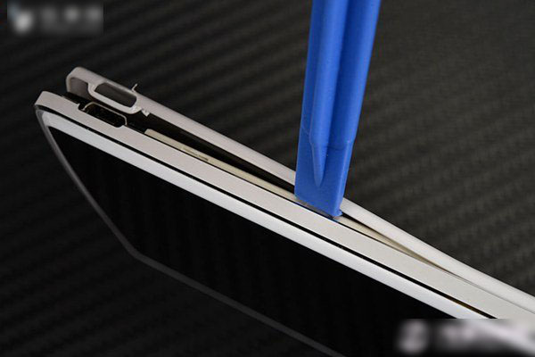 OPPO N3手机做工怎么样？OPPO N3拆机图解详细评测