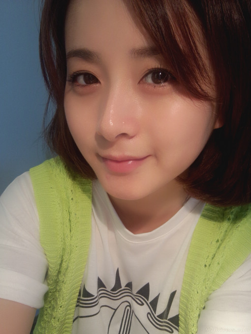 超强美肤 MeituKiss 手机自拍样张曝光