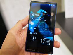 302sh_绝对没边框!夏普怪异手机AQUOS PHONE Xx SH302图赏