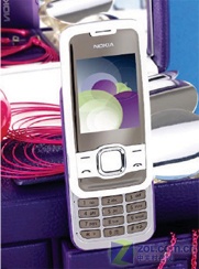 比拼倾慕倾城 品味诺基亚摩登波普系列 