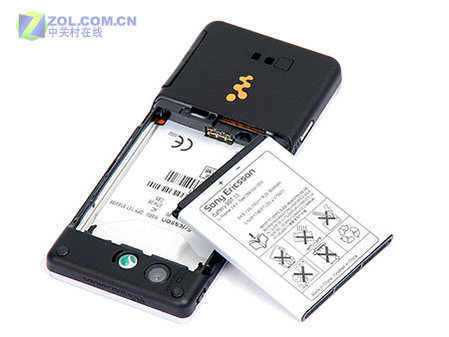 简体中文版索爱W880独家评测 