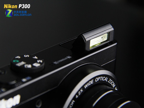 F1.8大光圈能否电到你 尼康P300评测首发 