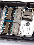 双模双待+双卡双待