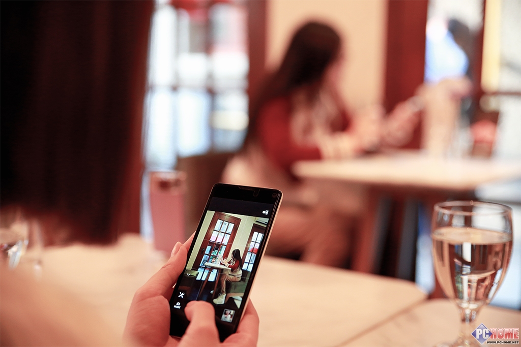 幽香逸韵本天成 索尼自拍香水瓶KW1评测