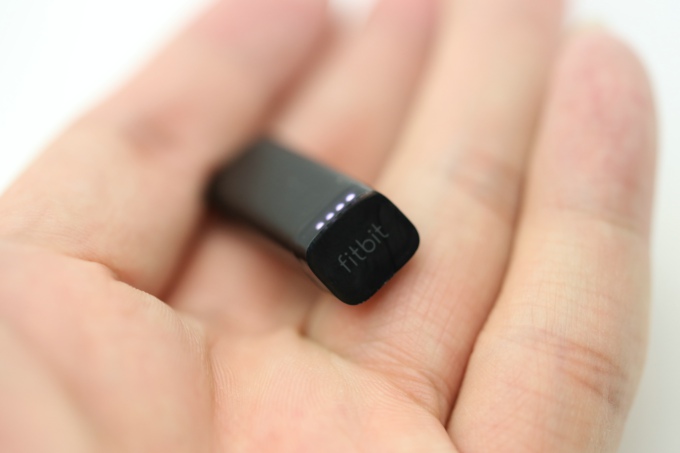 极速同步 Fitbit Flex体验评测