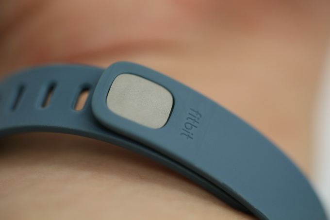 极速同步 Fitbit Flex体验评测