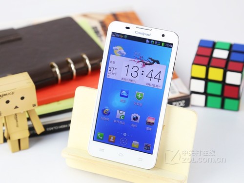 599元竟占半边天 双卡/四核/大屏手机荐 