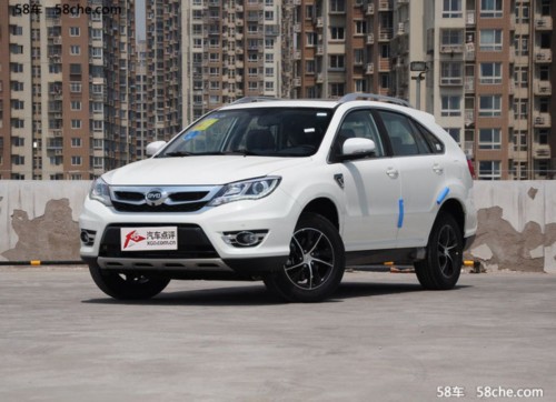 比亚迪S7售价11.69万起 欢迎试乘试驾