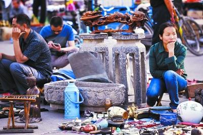 文玩市场今不如昔 业内人士:同质化经营严重