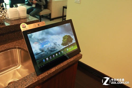 3种工作模式 华硕P1801平板AIO现场解析