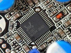 小身材有大作为 梅捷豪华E350主板评测