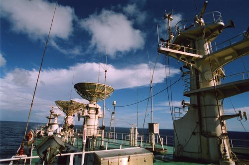 鑫诺二号_我们是不是错怪了中国航天？