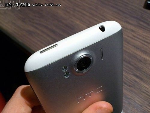 大视野好音质 4.7寸巨屏HTCX315e售3650