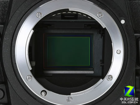 尼康D2Xs所使用的CMOS传感器 