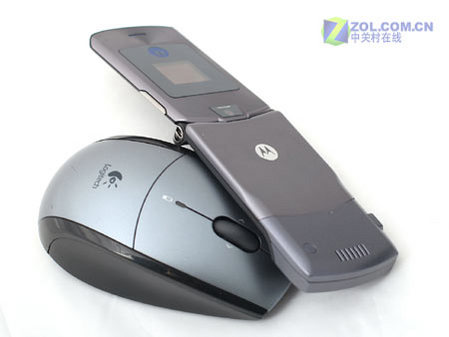 向RAZR V3说再见 摩托罗拉V3i详细评测