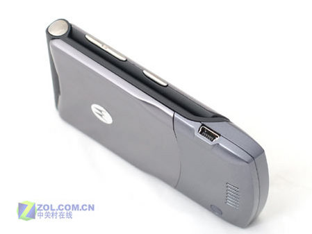 向RAZR V3说再见 摩托罗拉V3i详细评测