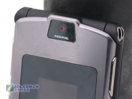 向RAZR V3说再见 摩托罗拉V3i详细评测