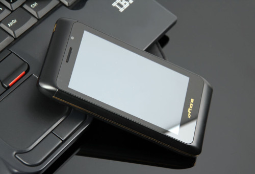 笔电锋xpPhone2 正面