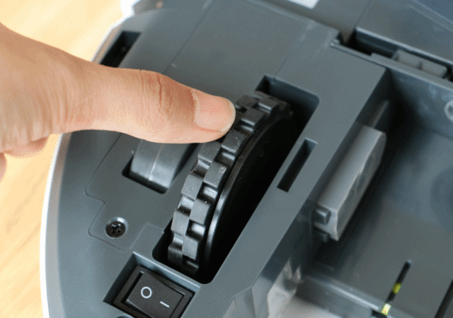 浮动吸口设计 proscenic扫地机视频首测 