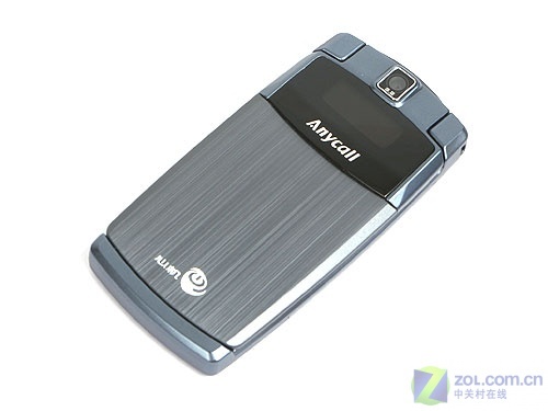 9.6毫米320万像素金属身 三星U308评测 