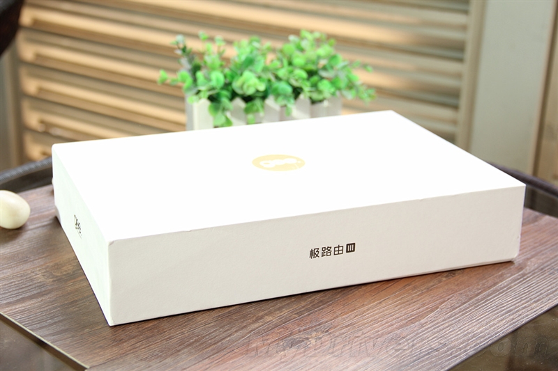 真·3天线/信号超强 299元极路由3评测