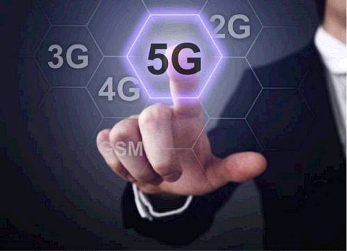 ｜点评｜ 读书时曾在书上看到中国没赶上第一次、第二次和第三次工业革命，如今看见中国在一些领域步入世界领先，着实有些恍惚之感。之前有高铁、特高压输电和第四代核电技术等等，如今或许有机会加上通信技术了吧？抓紧研发和推广才能掌握话语权，不能再吃制定标准的亏了。