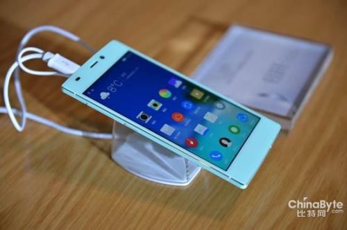 全球最薄手机_最薄手机排行榜前十名_全球最薄手机图片