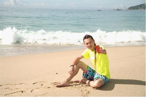 售价1499元 乐Phone A660三防手机上市 