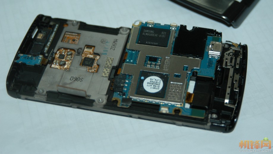 i897拆机_ios9.3越狱_苹果5s拆机详细图解