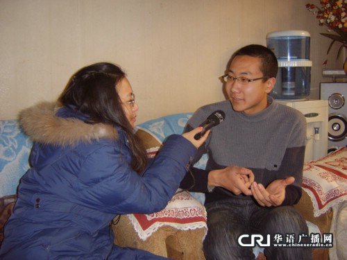 无孔插座图片?牛培行的行读什么?【山西台】“玩”出来的发明家牛培行