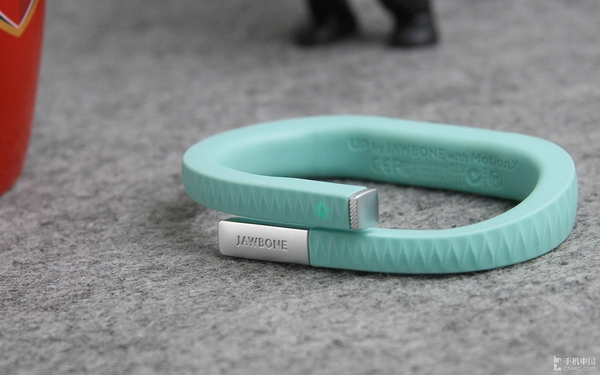 开启积极向上生活 JAWBONE UP手环试用 