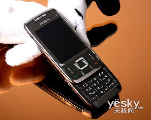 诺基亚e66手机_e66 wifi_诺基亚e66满电可用多久